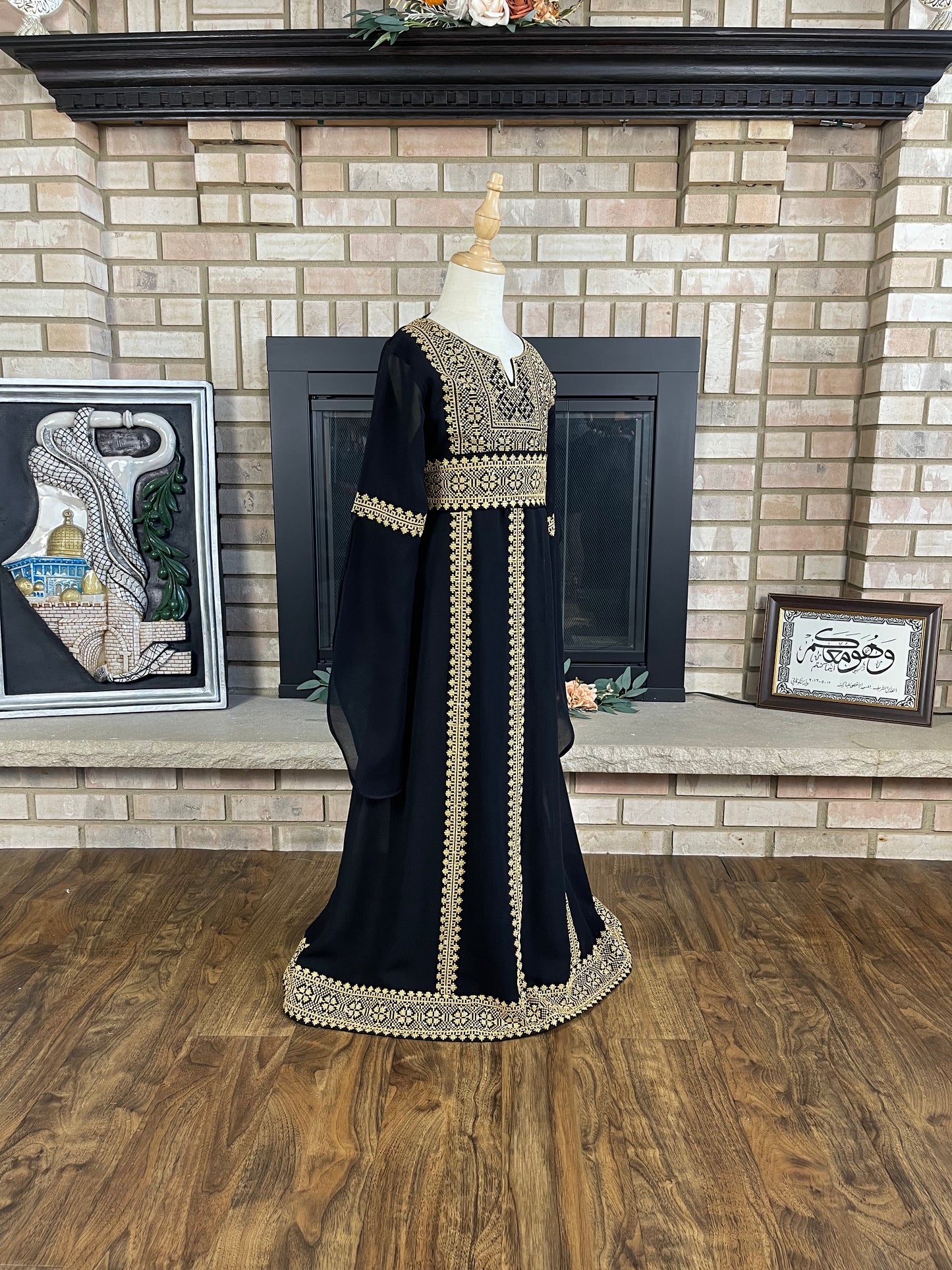 Kids Black/Gold Tulkarm Thobe
