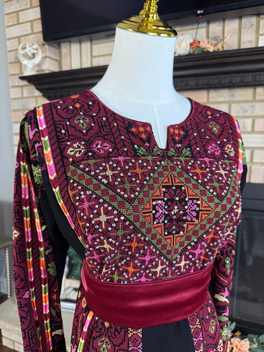 Black/Maroon Beit Lahia Thobe