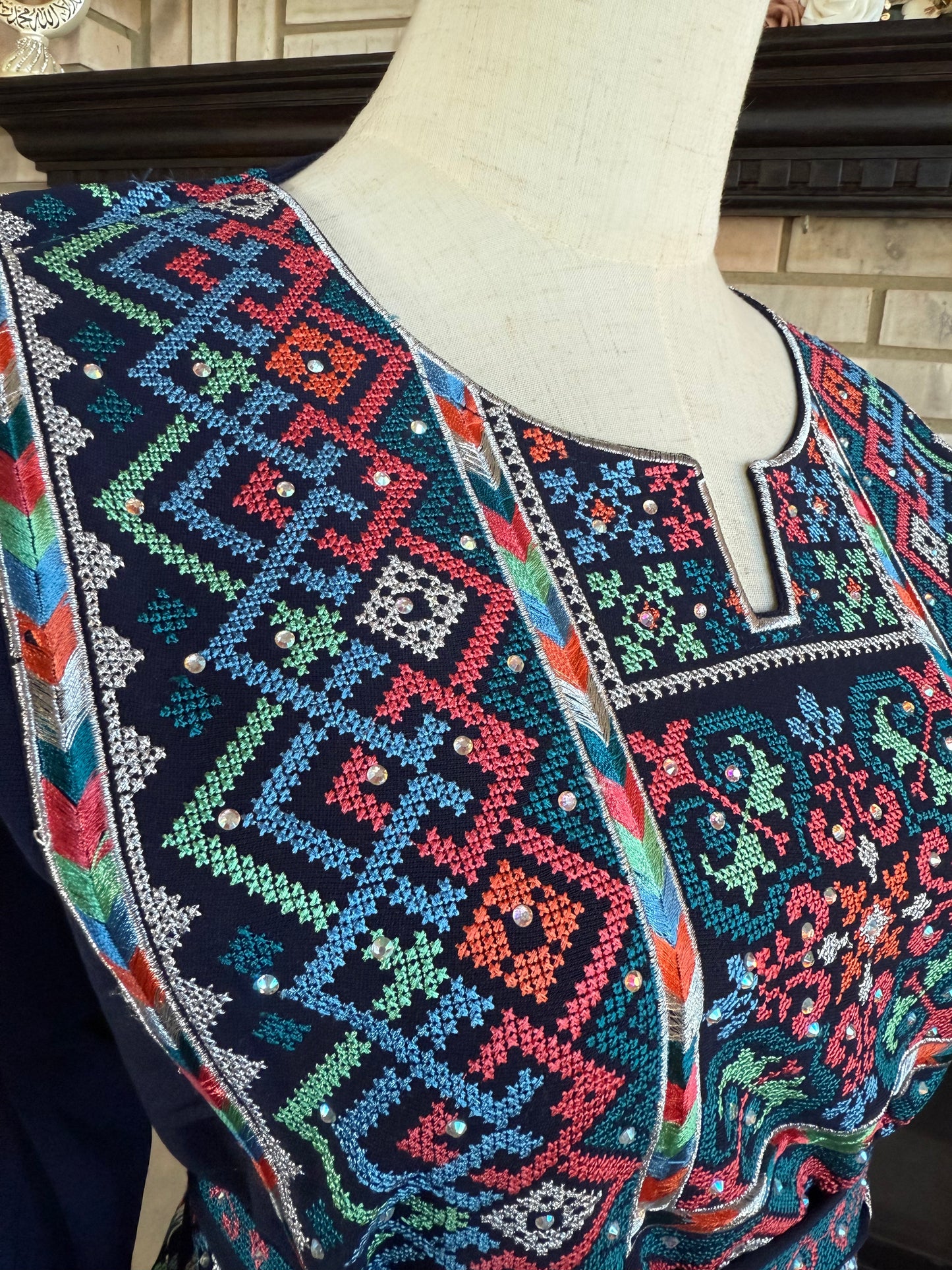 Navy Blue/Turquoise Safad Thobe