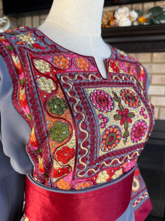 Gray/Red Malaka Thobe