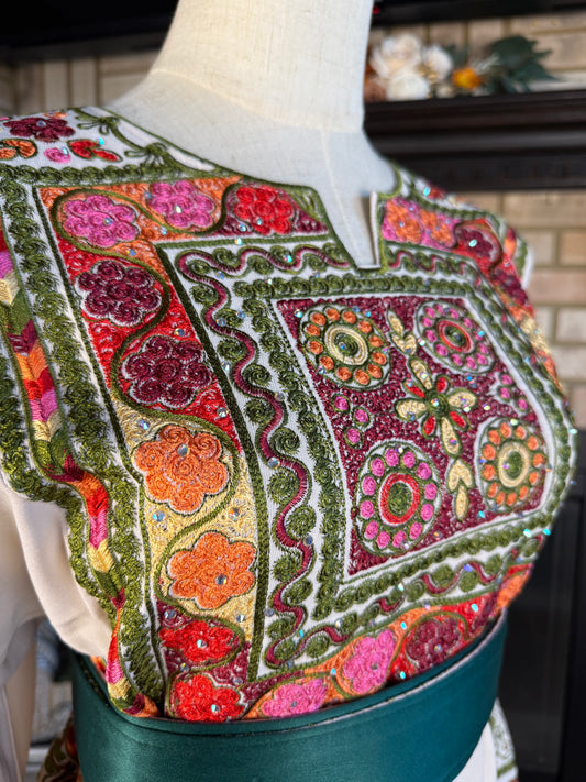 Cream/Green Malaka Thobe