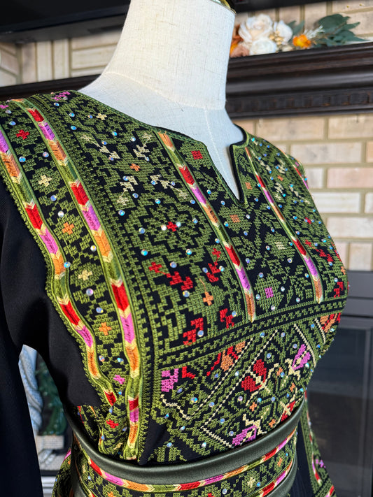 Black/Green Queen's Thobe