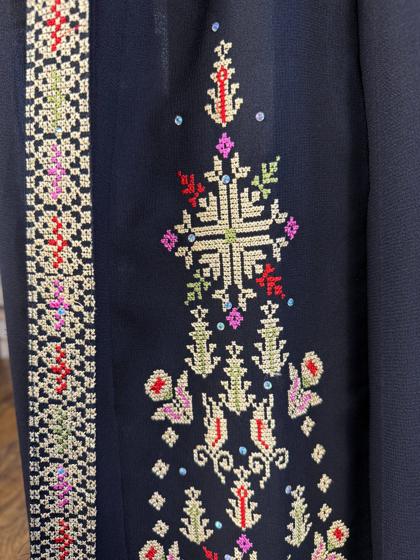 Black/Wheat Long-Sleeve Embroidered Dress