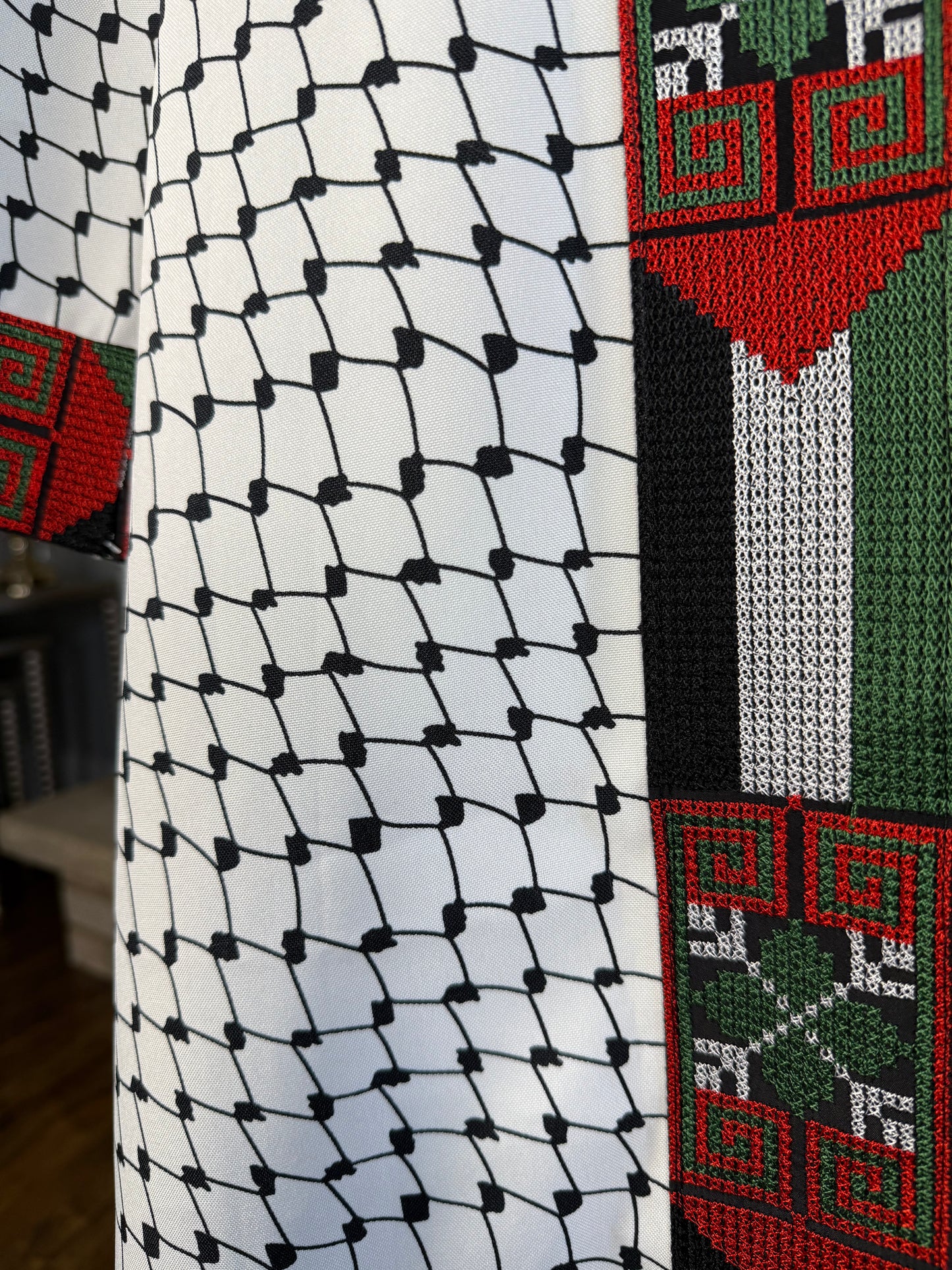Flag Kuffiyeh Besht