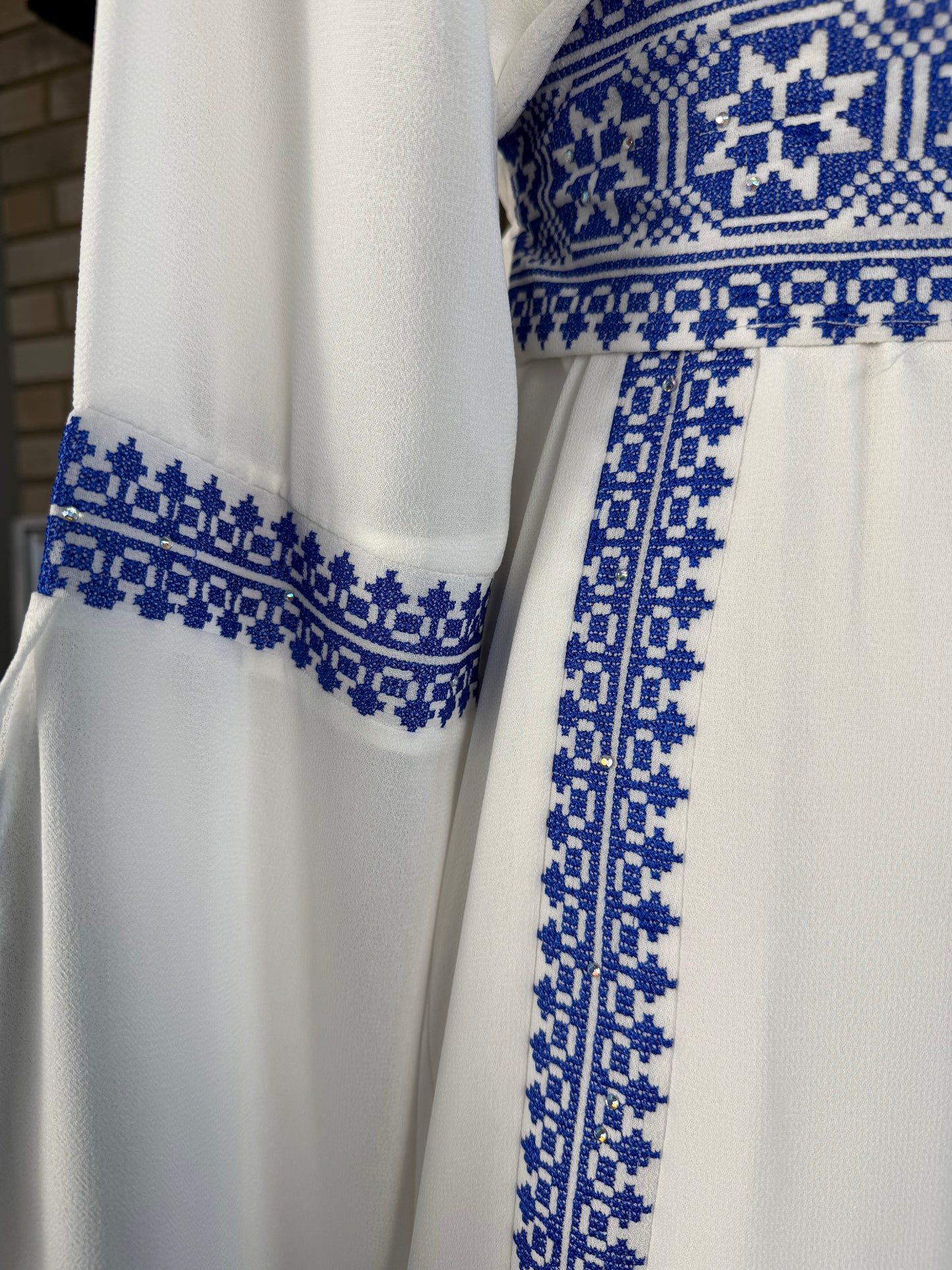 White/Blue Tulkarm Thobe