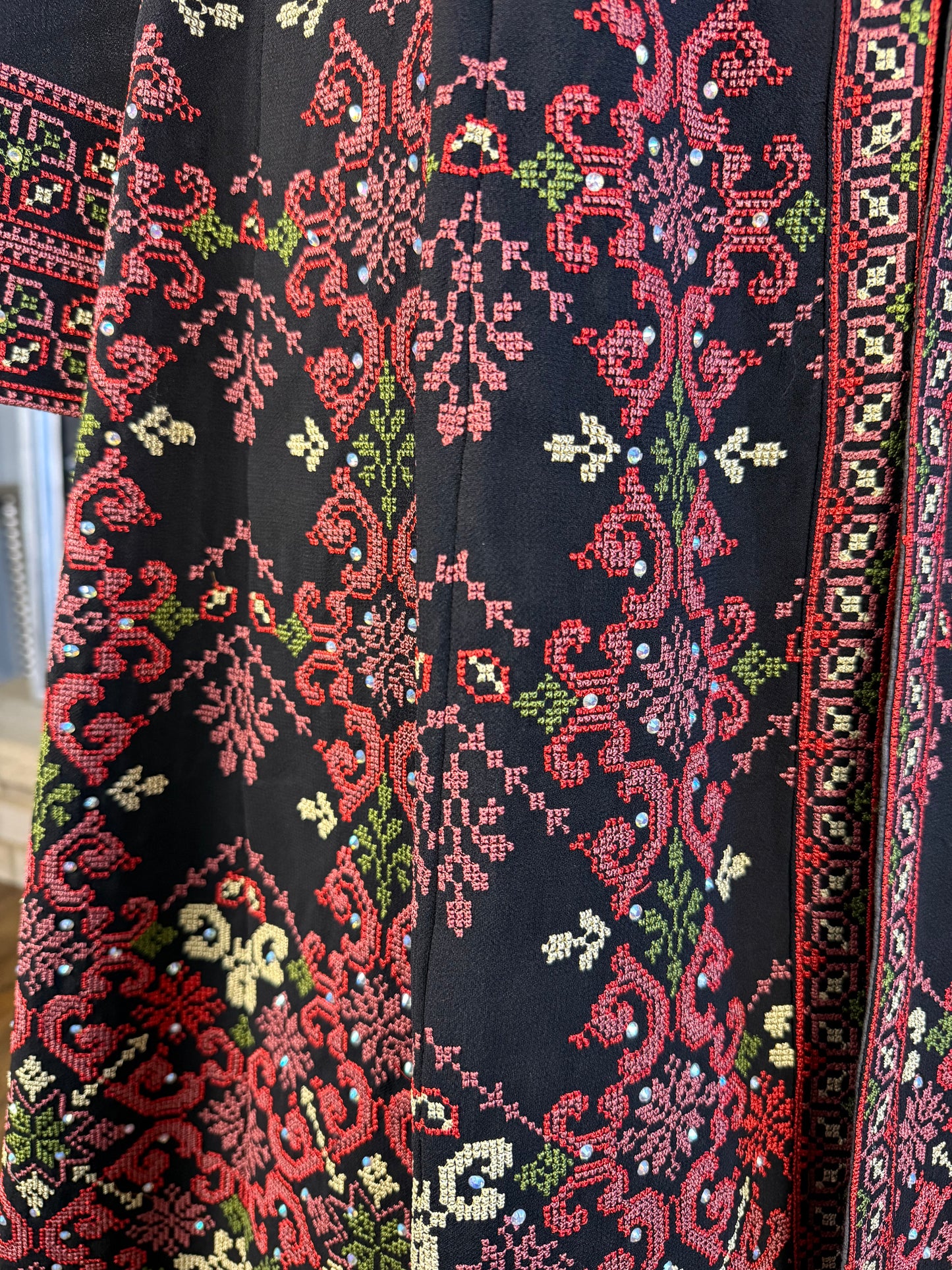 Black/Red Diamonds Qaftan