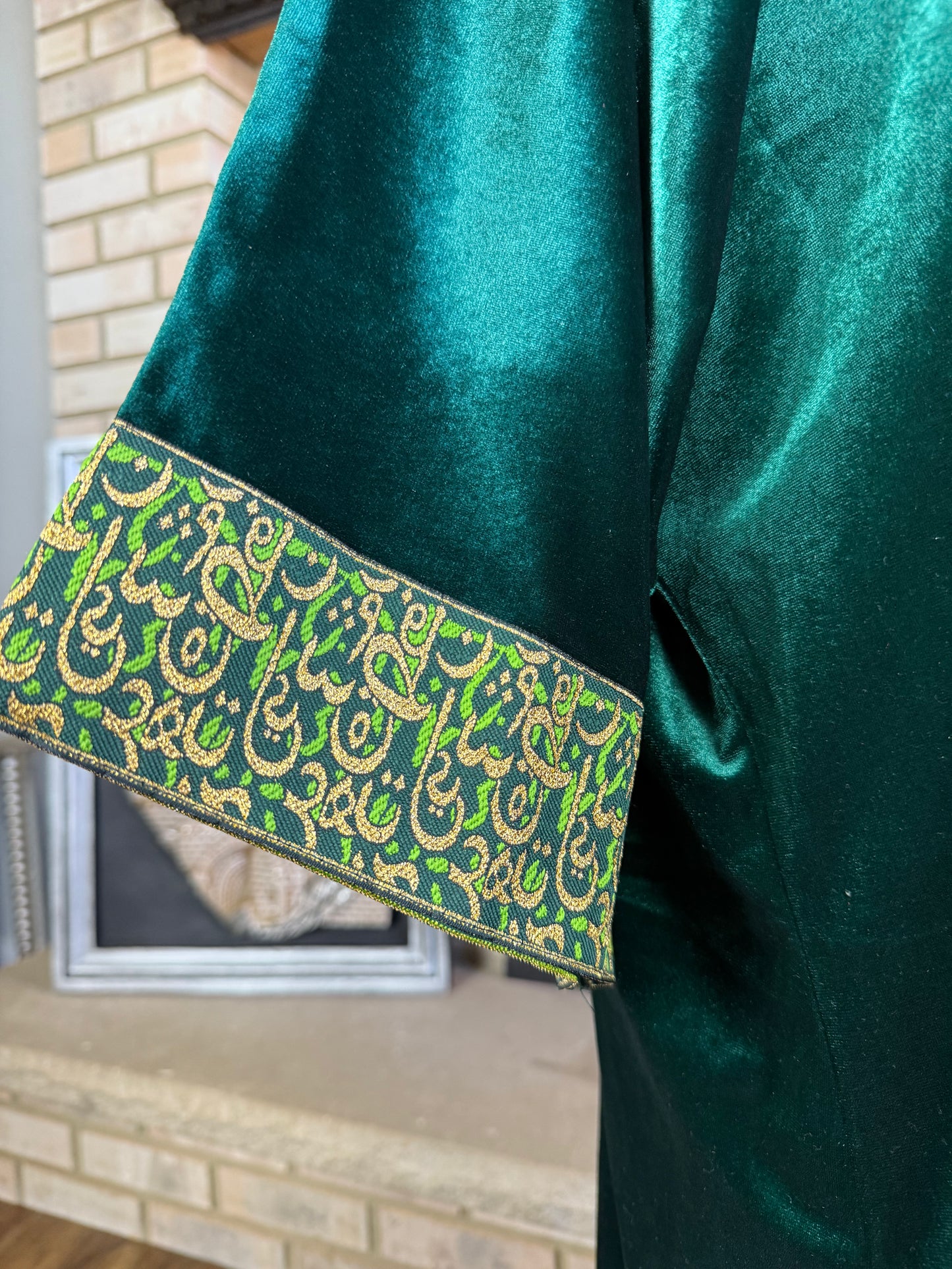 Velvet Emerald Green Calligraphy Besht