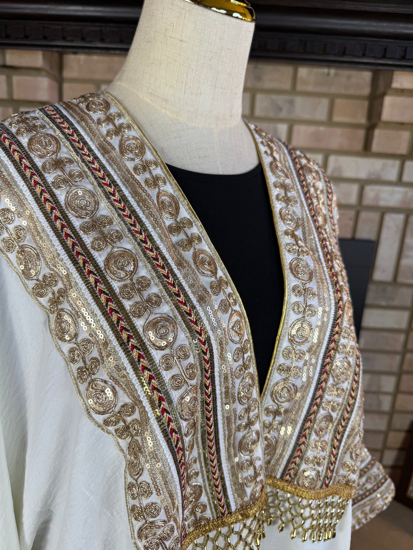 White Pattern Besht