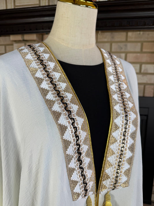 White/Gold Pattern Besht