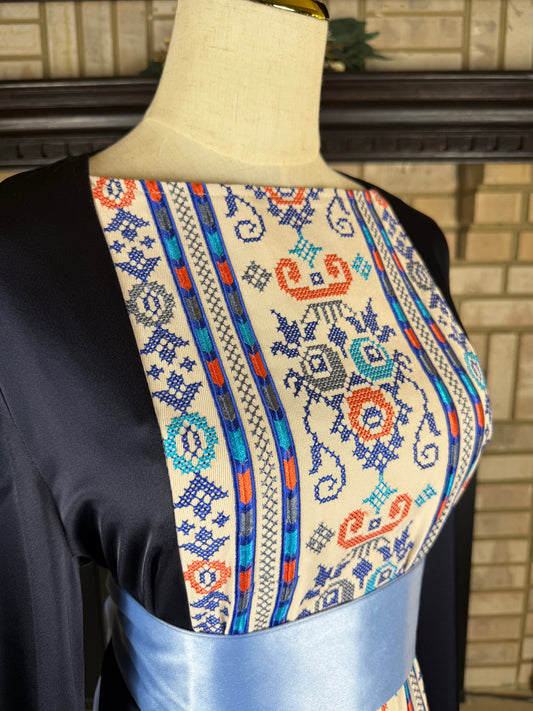 Navy Embroidered Yashmak
