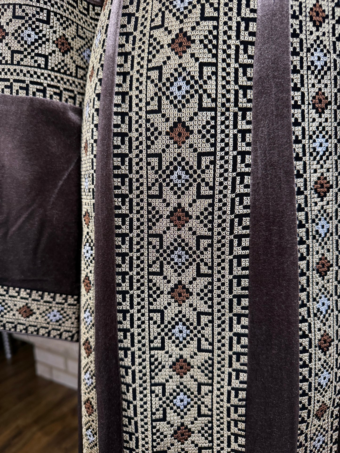 Gray/Gold Jerusalem Velvet Thobe