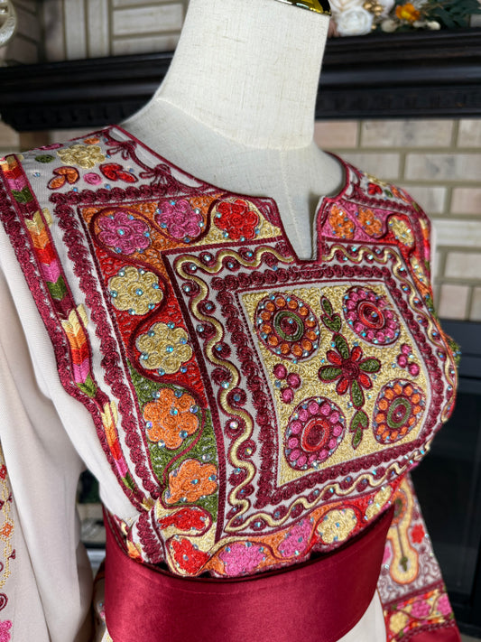 Cream/Burgundy Malaka Thobe