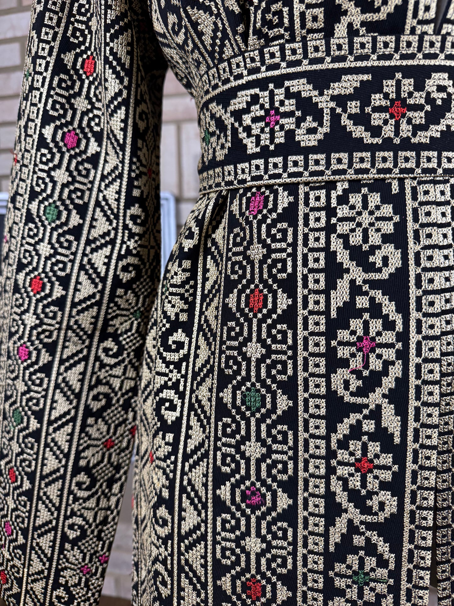 Traditional Wheat Embroidery Cardigan