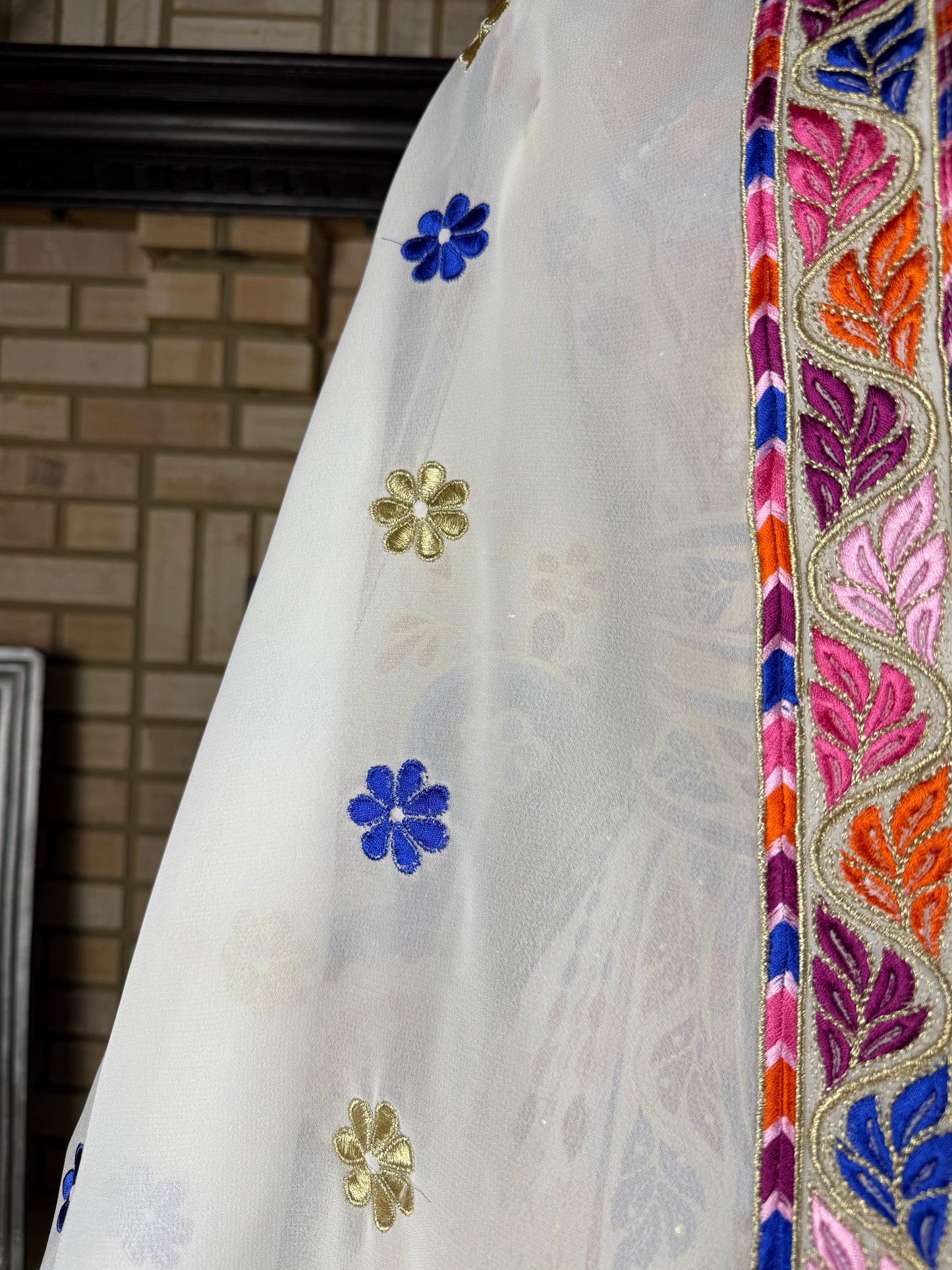 White/Navy Blue Bridal Thobe