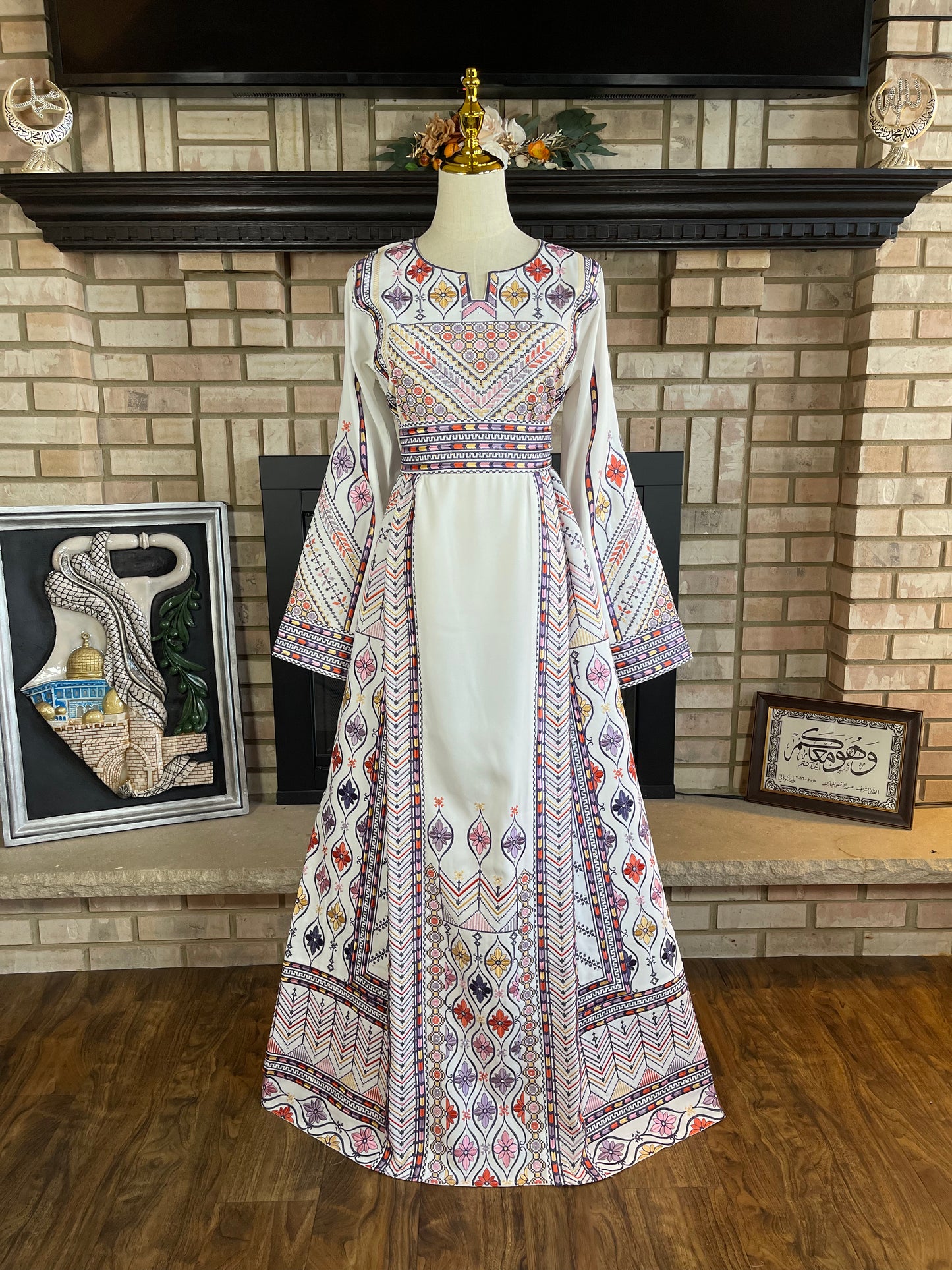 White Jafra Thobe