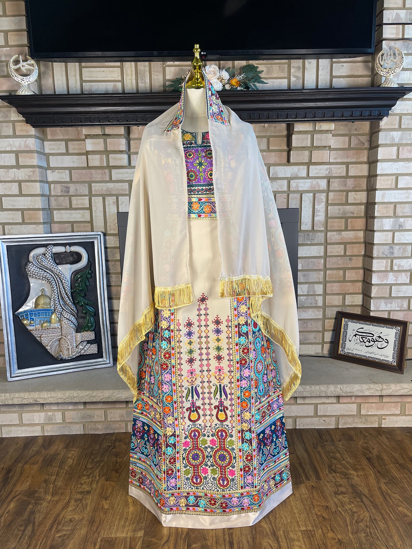 Cream/Turquoise Malaka Thobe