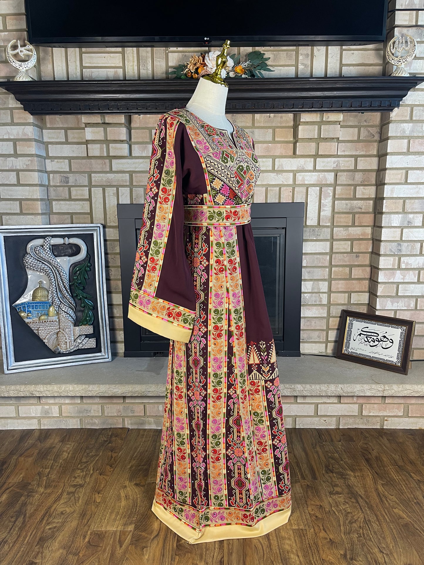 Burgundy/Gold Al-Zaytoon Thobe
