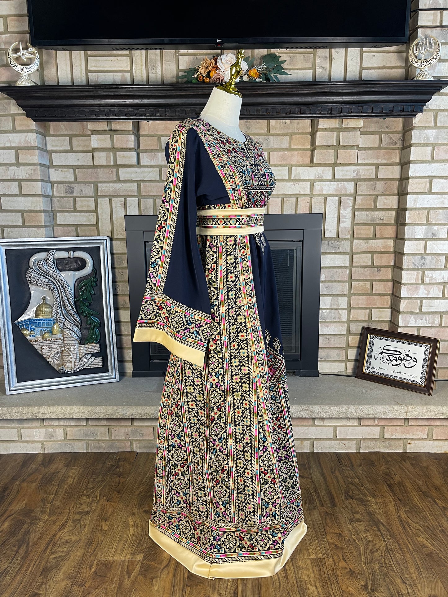 Navy Blue Queen's Thobe
