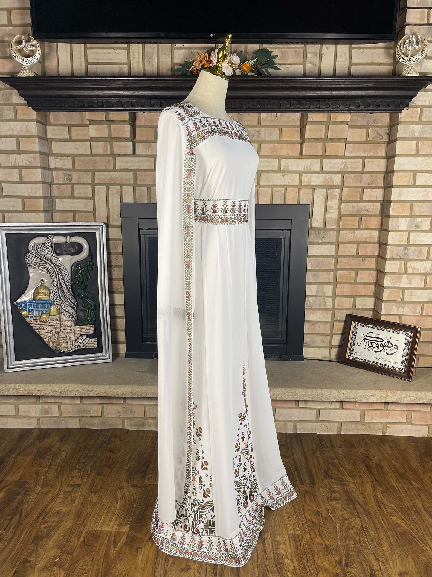 White/Green Long-Sleeve Embroidered Dress