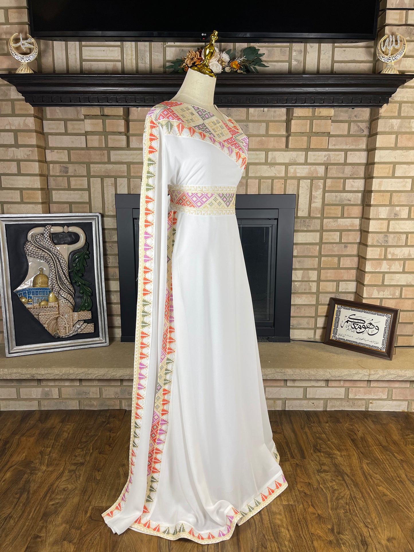 White/Yellow Sleeveless Sultana Embroidered Dress