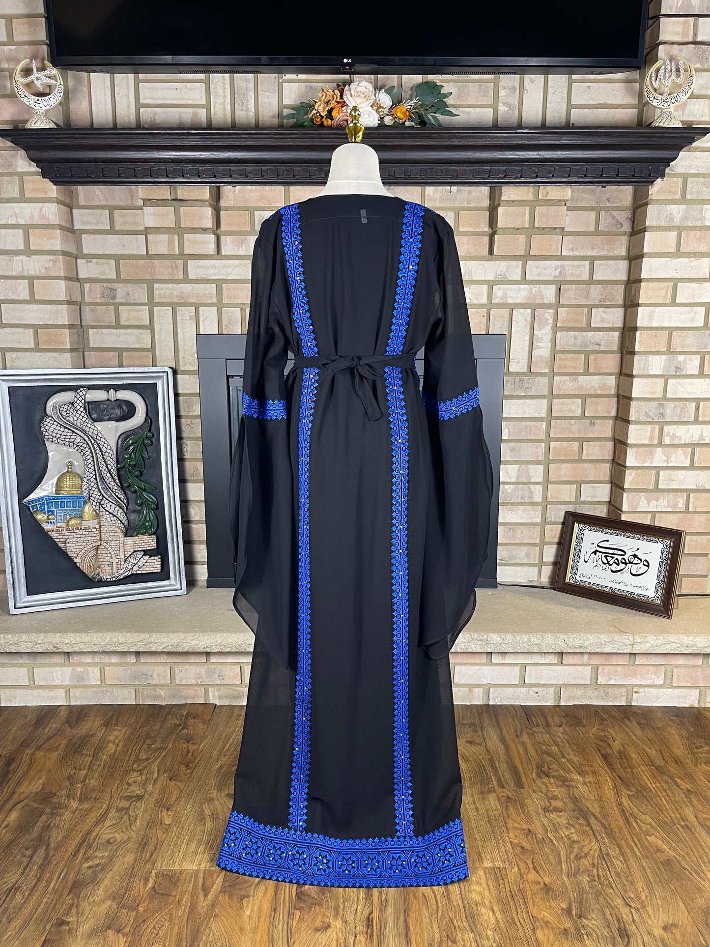 Black/Blue Tulkarm Thobe