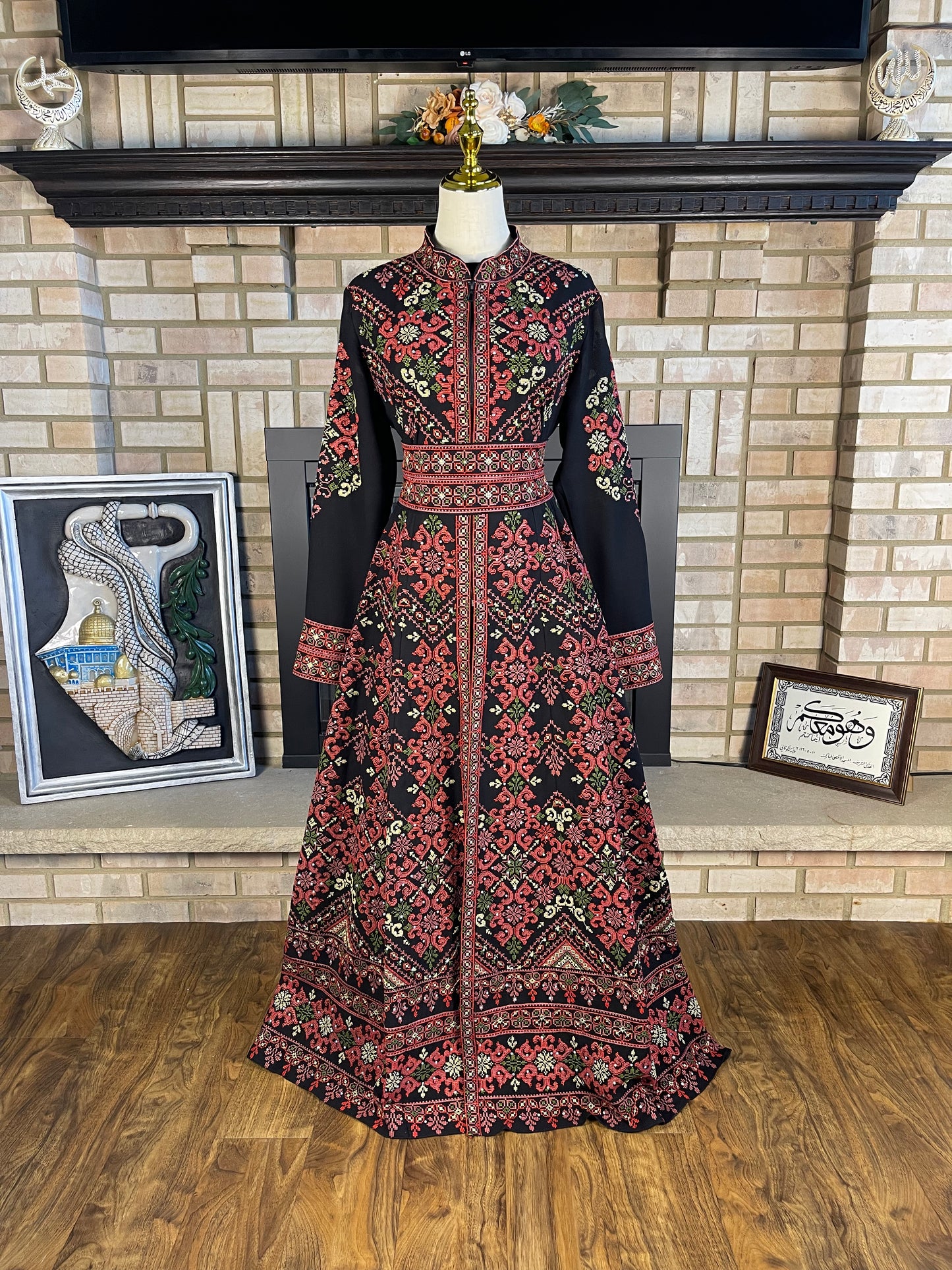 Black/Red Diamonds Qaftan
