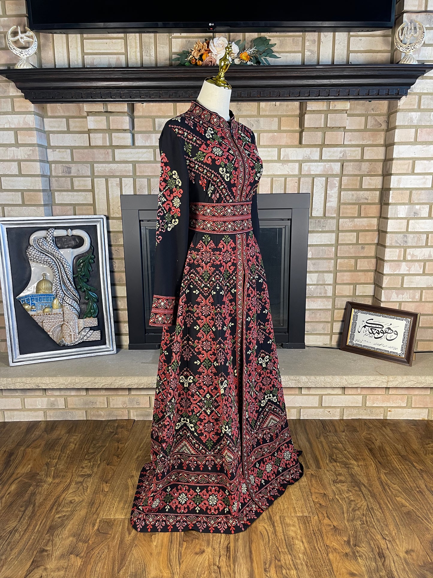 Black/Red Diamonds Qaftan