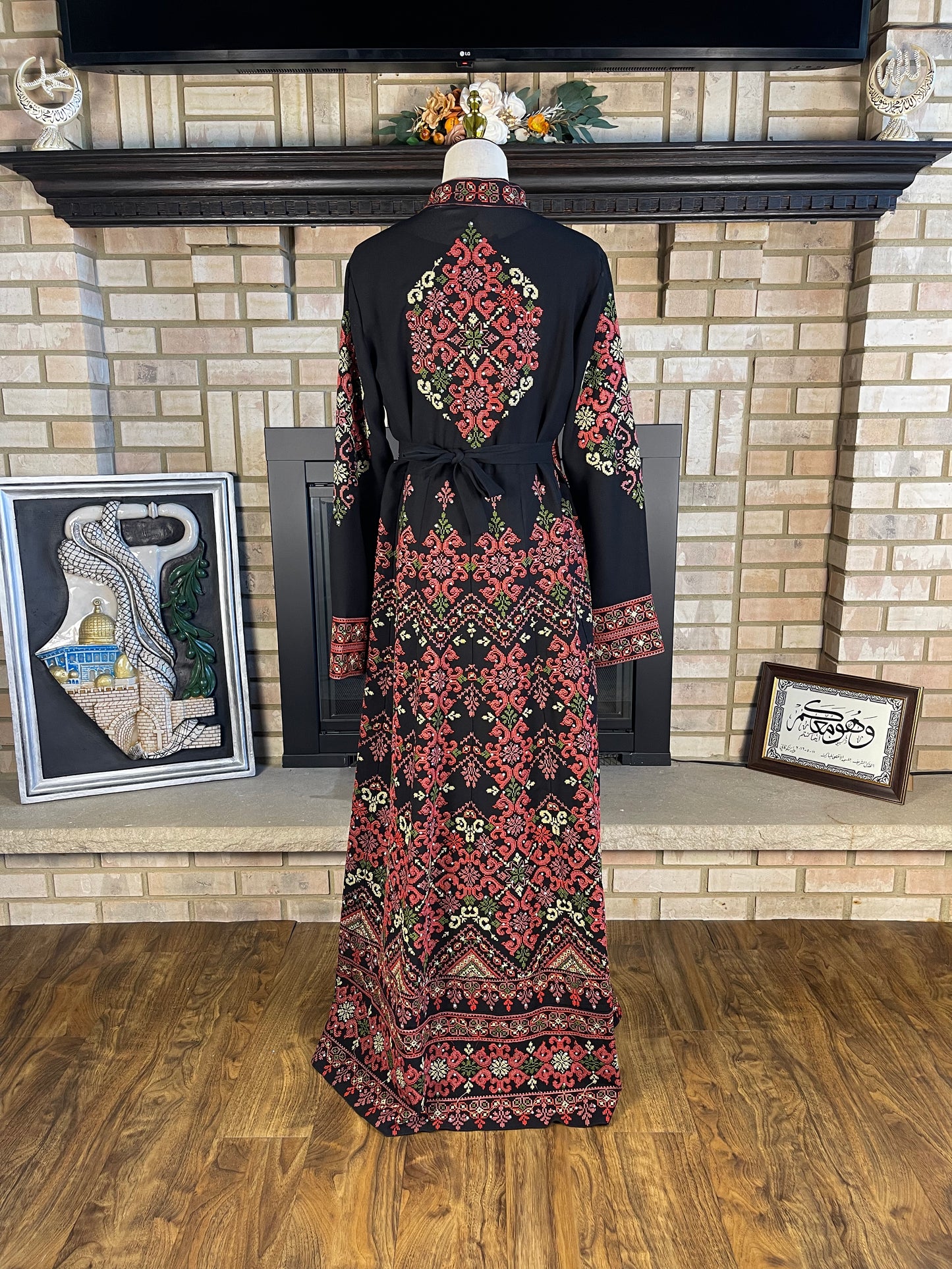 Black/Red Diamonds Qaftan