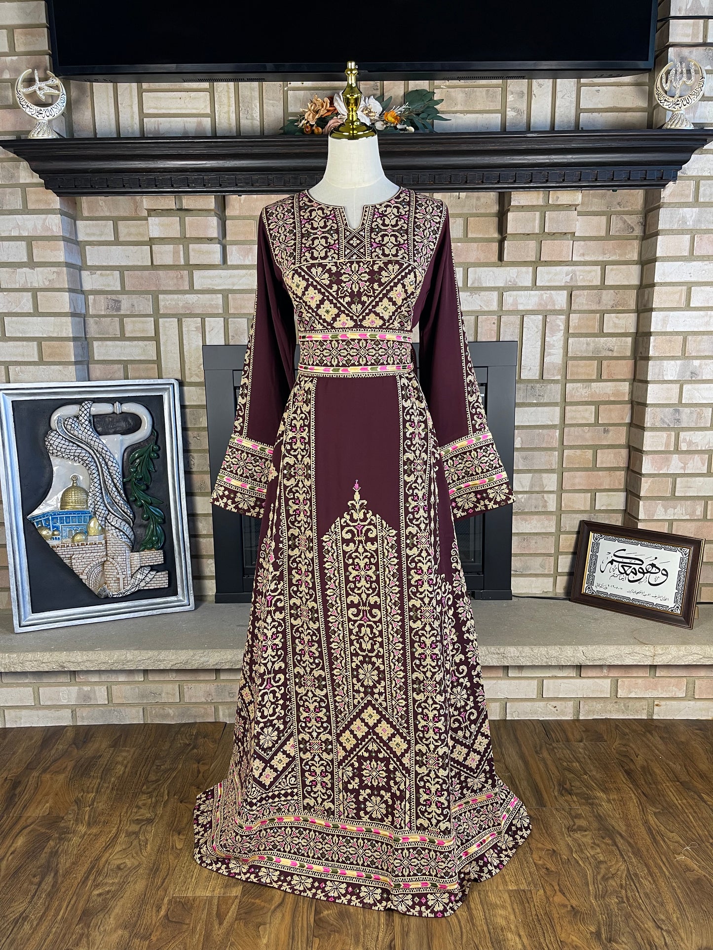 Burgundy Al-Aseelah Thobe