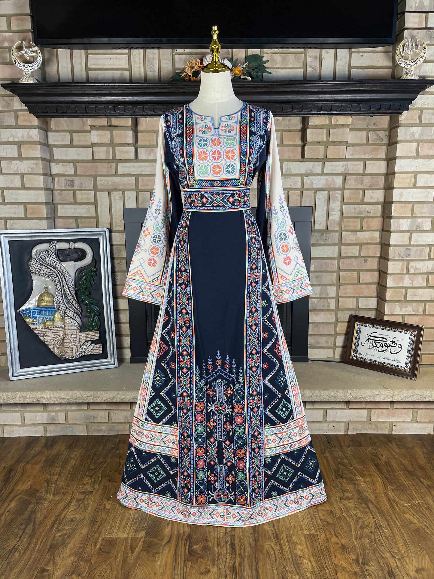 Navy/White Jabalia Thobe