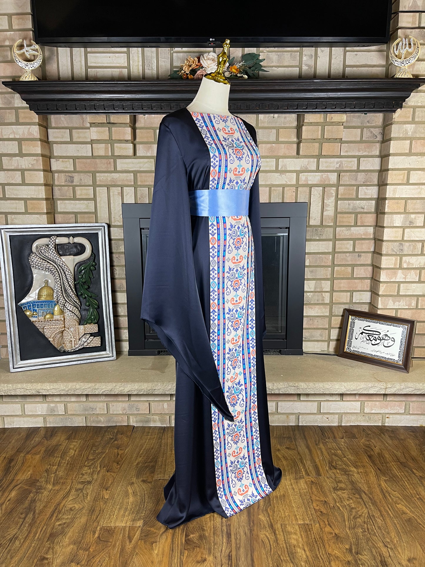 Navy Embroidered Yashmak