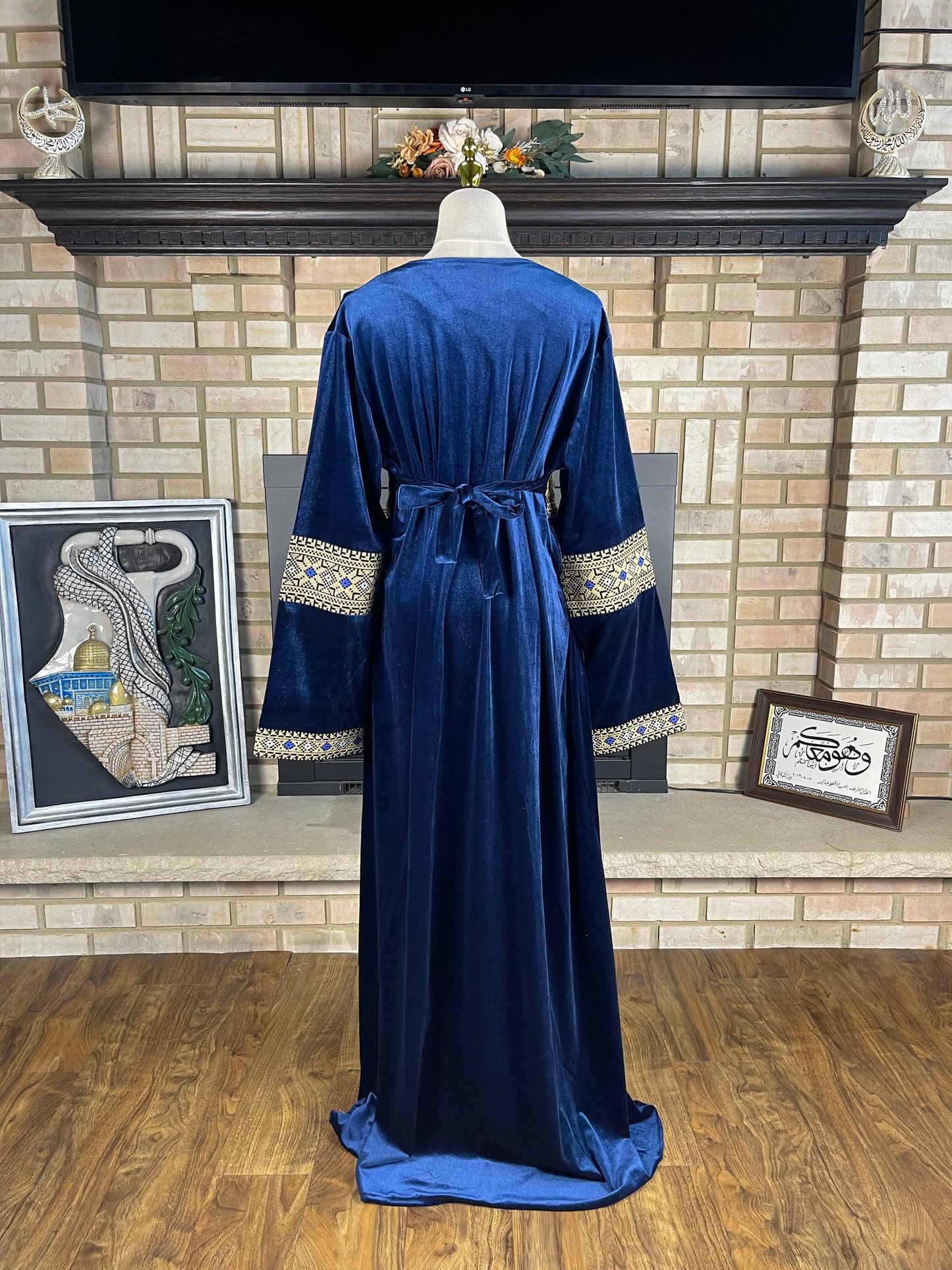Blue/Gold Jerusalem Velvet Thobe