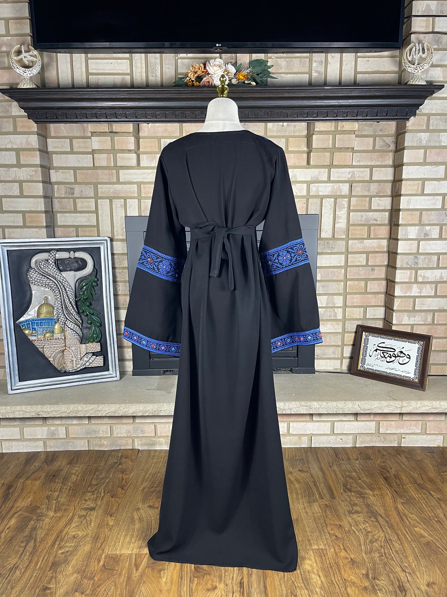 Black/Blue Jerusalem Thobe
