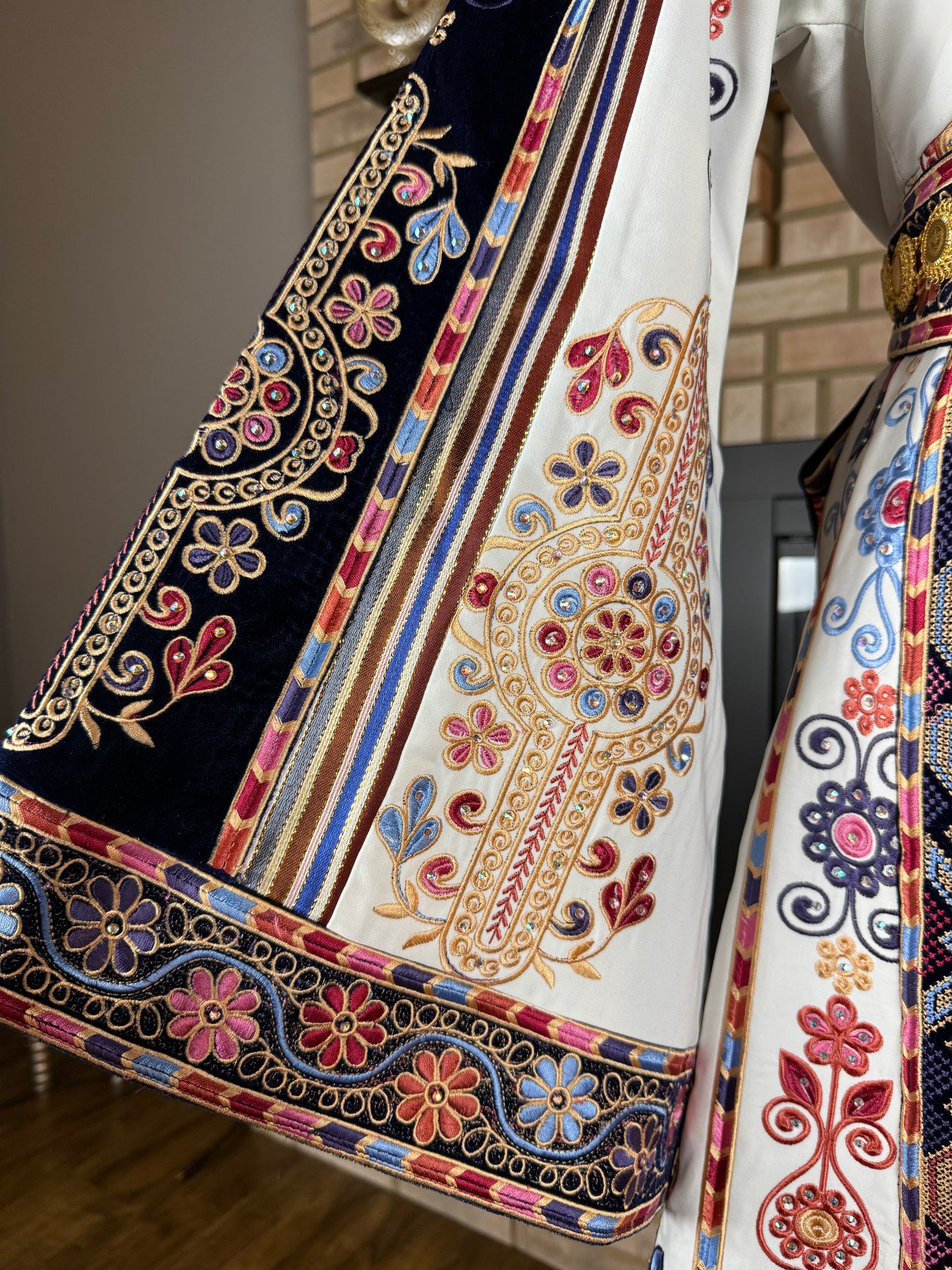 Navy Velvet Malaka Thobe