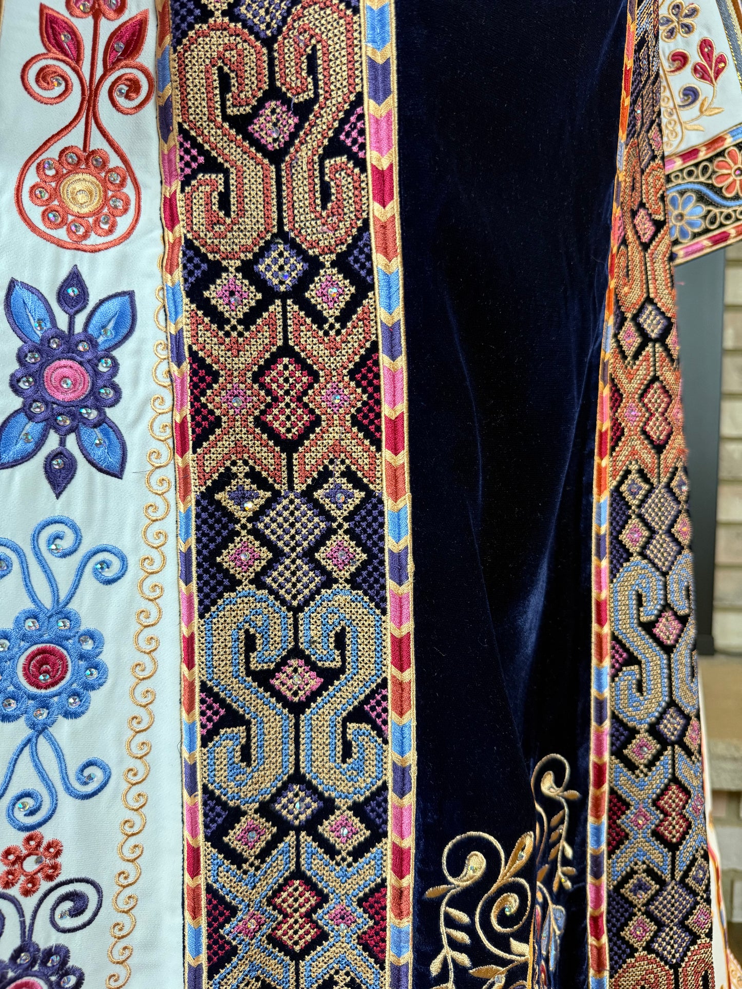 Navy Velvet Malaka Thobe