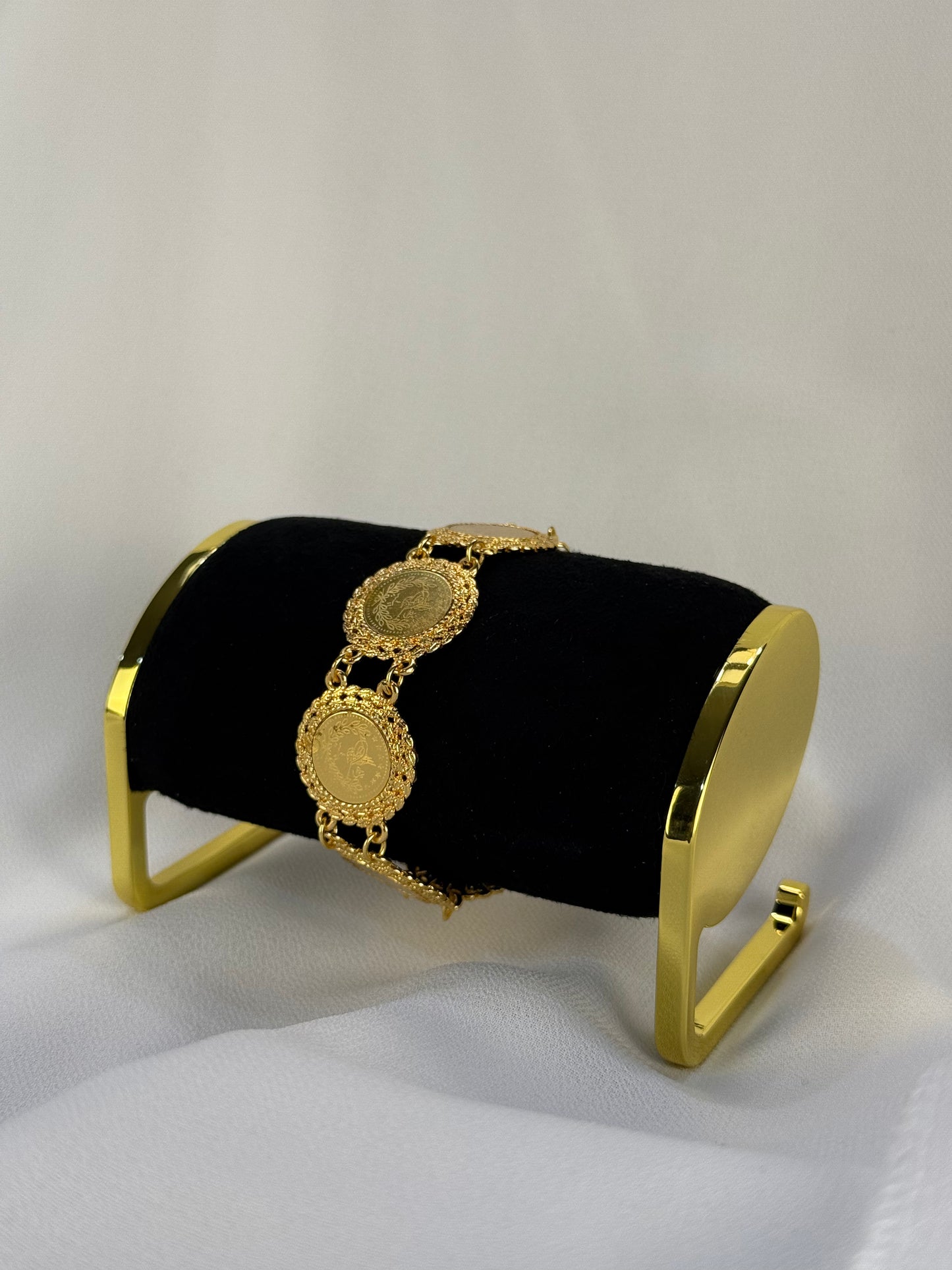 Traditional Golden Coin "Lira" Bracelet