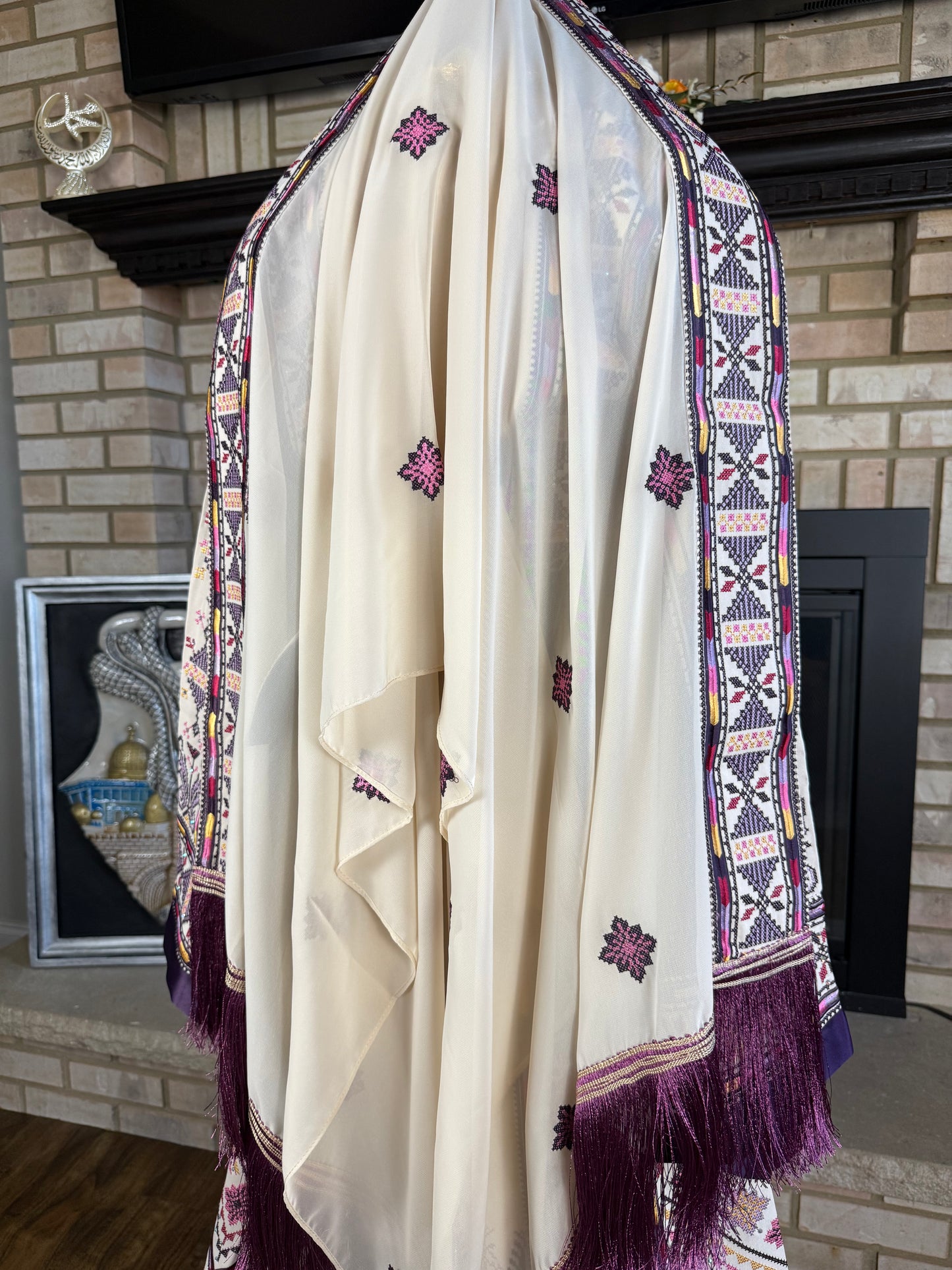 Cream/Grape Akka Headpiece