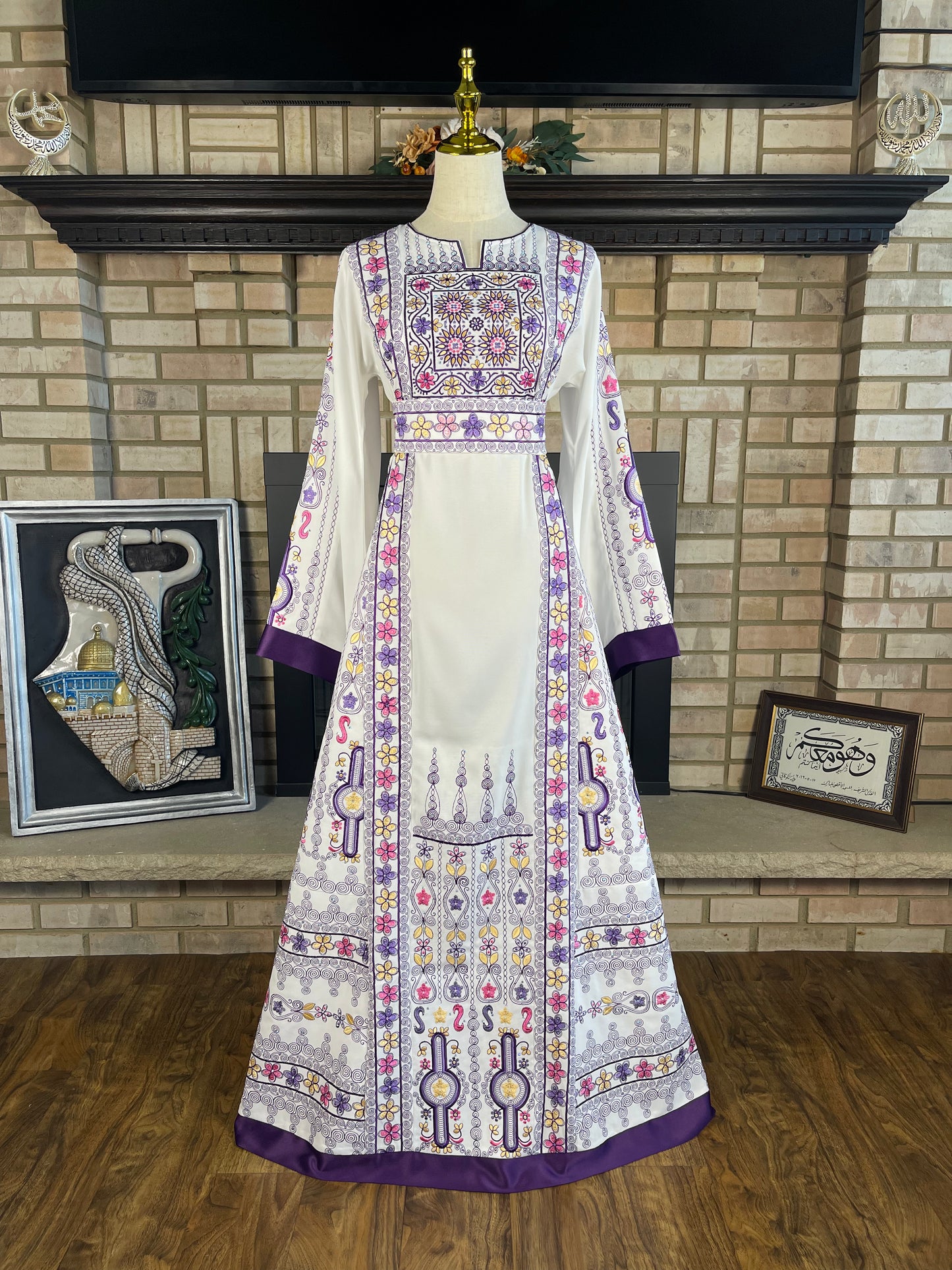 White/Purple Al-Wurood Thobe