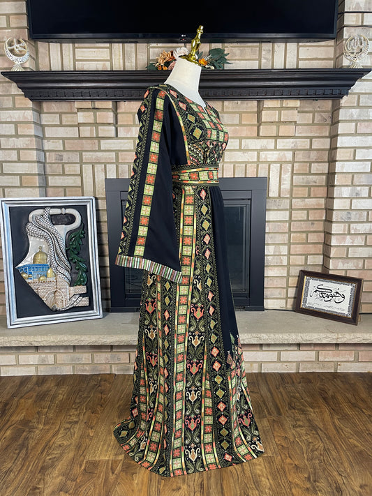 Black/Green Deir Al-Balah Thobe