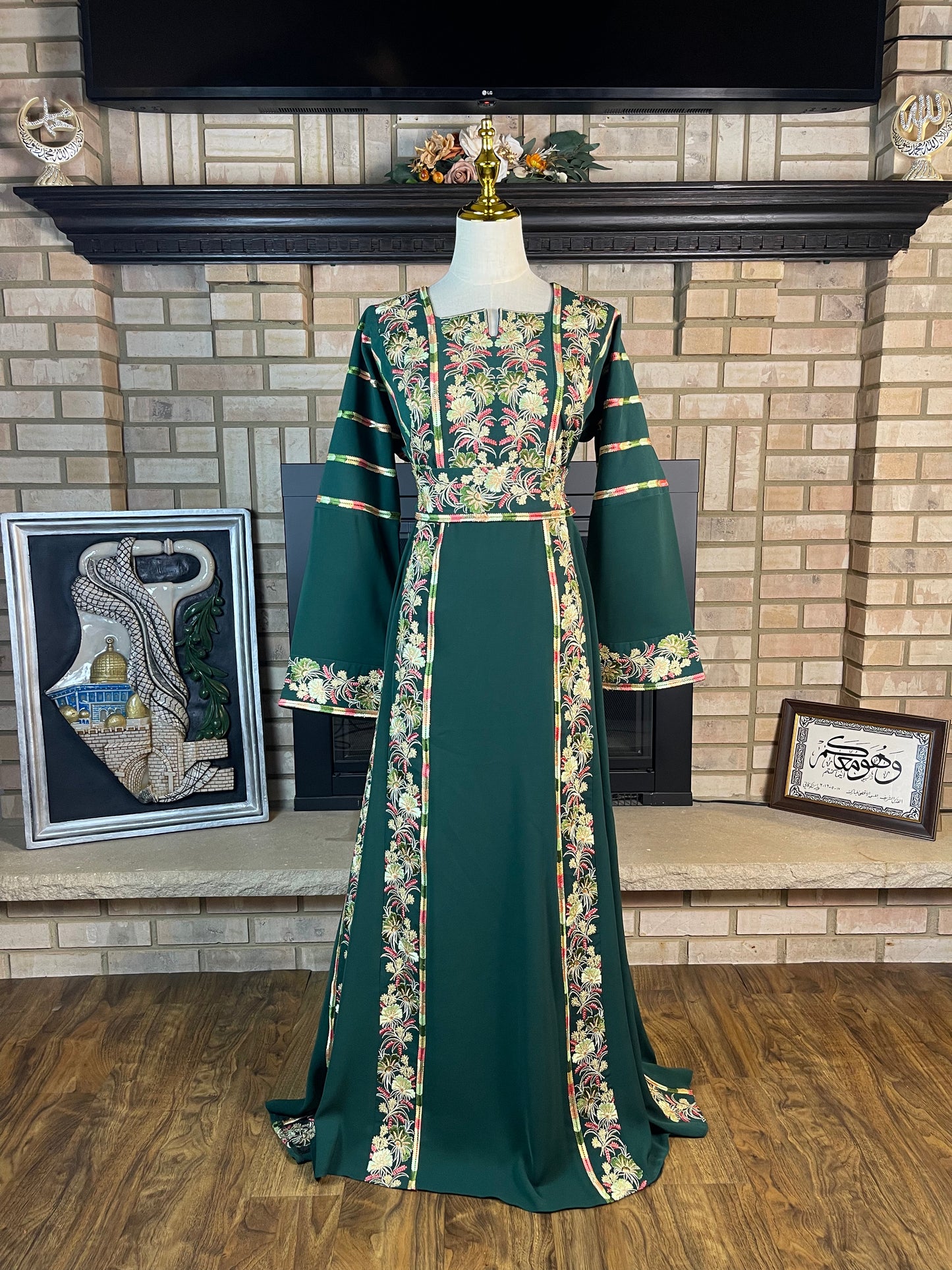 Green Salfit Thobe