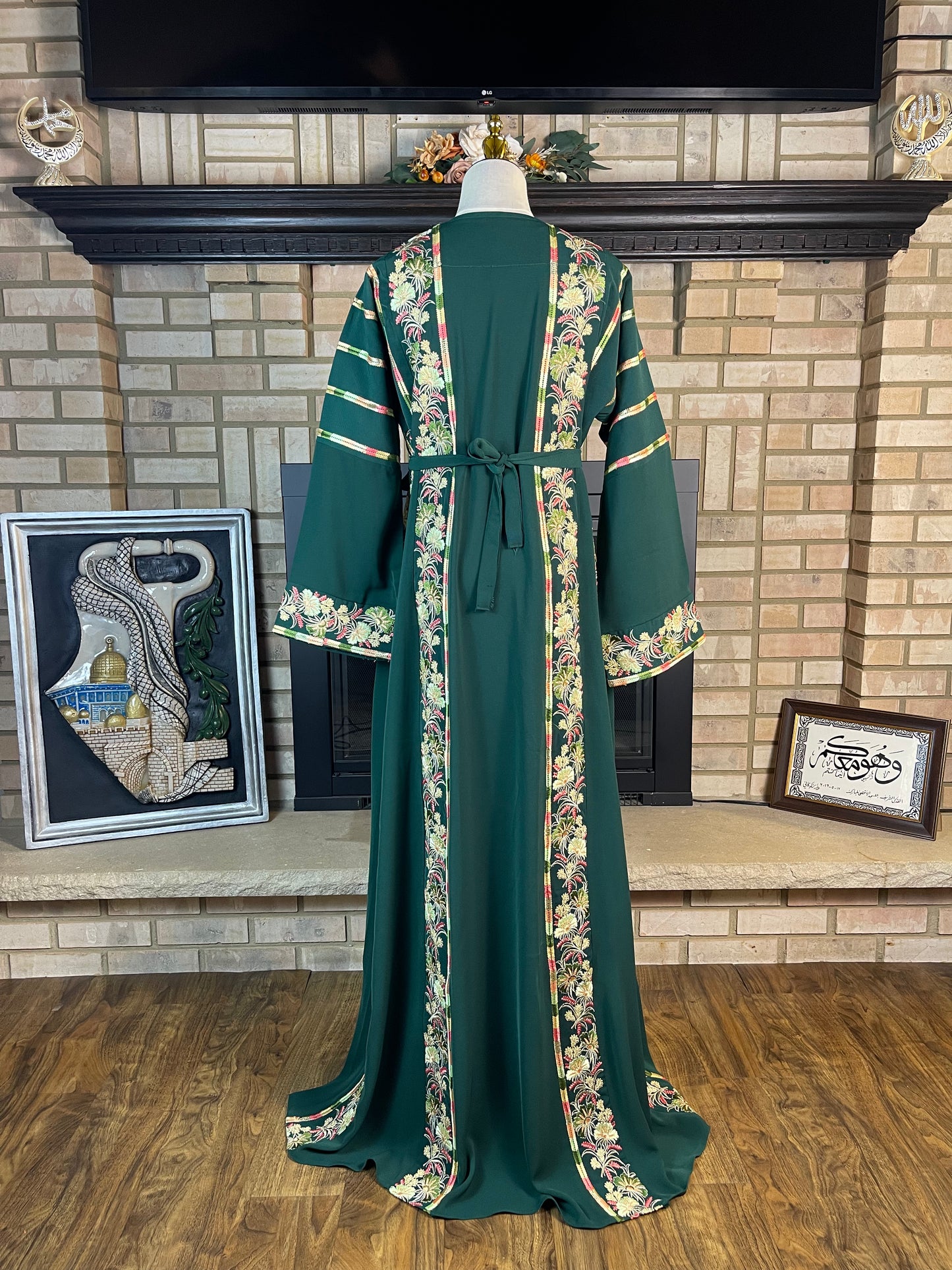 Green Salfit Thobe