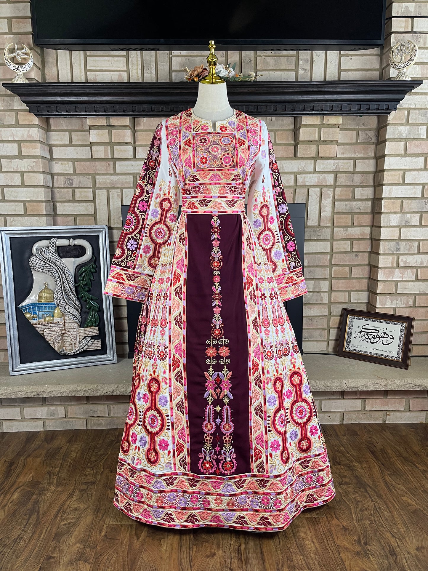 White/Burgundy Bridal Thobe