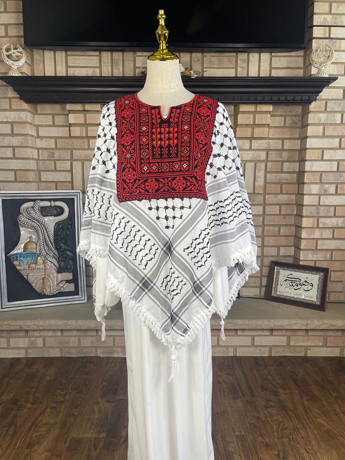 Kuffiyeh Tatreez Shawl