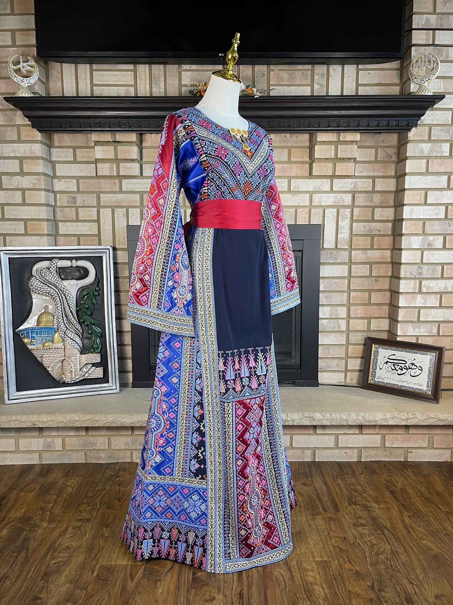 Navy Blue Tiberias Thobe