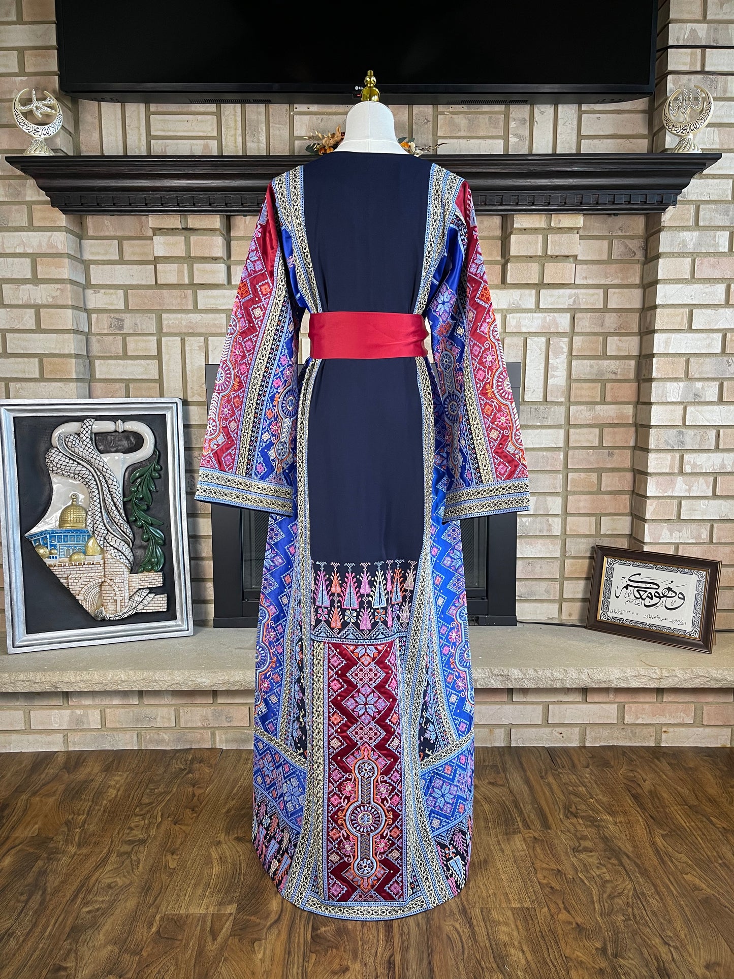 Navy Blue Tiberias Thobe