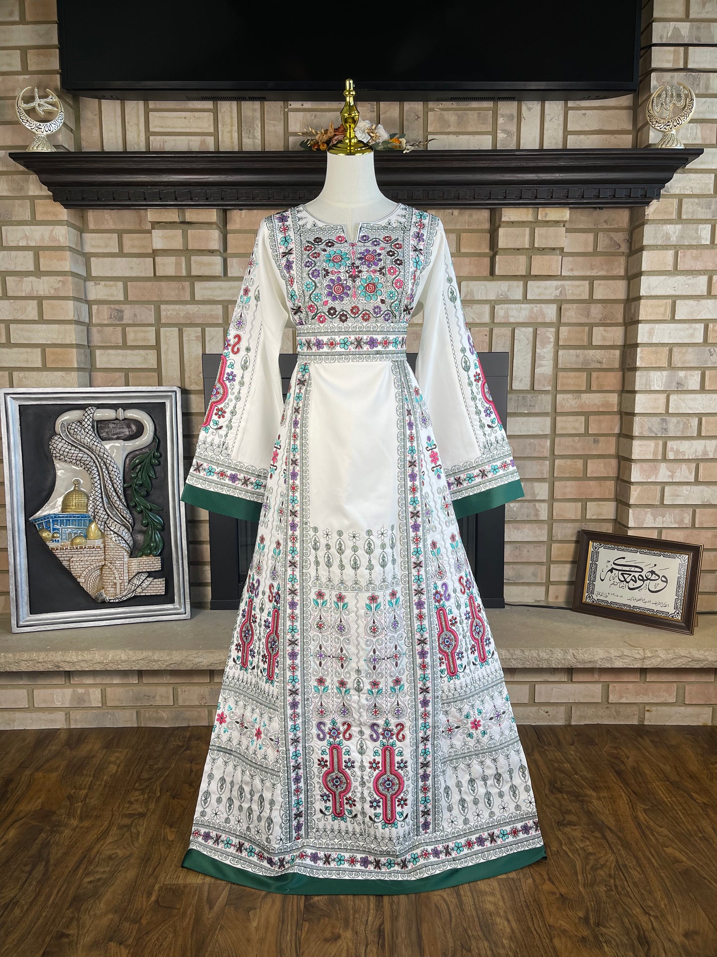 White/Green Al-Wurood Thobe