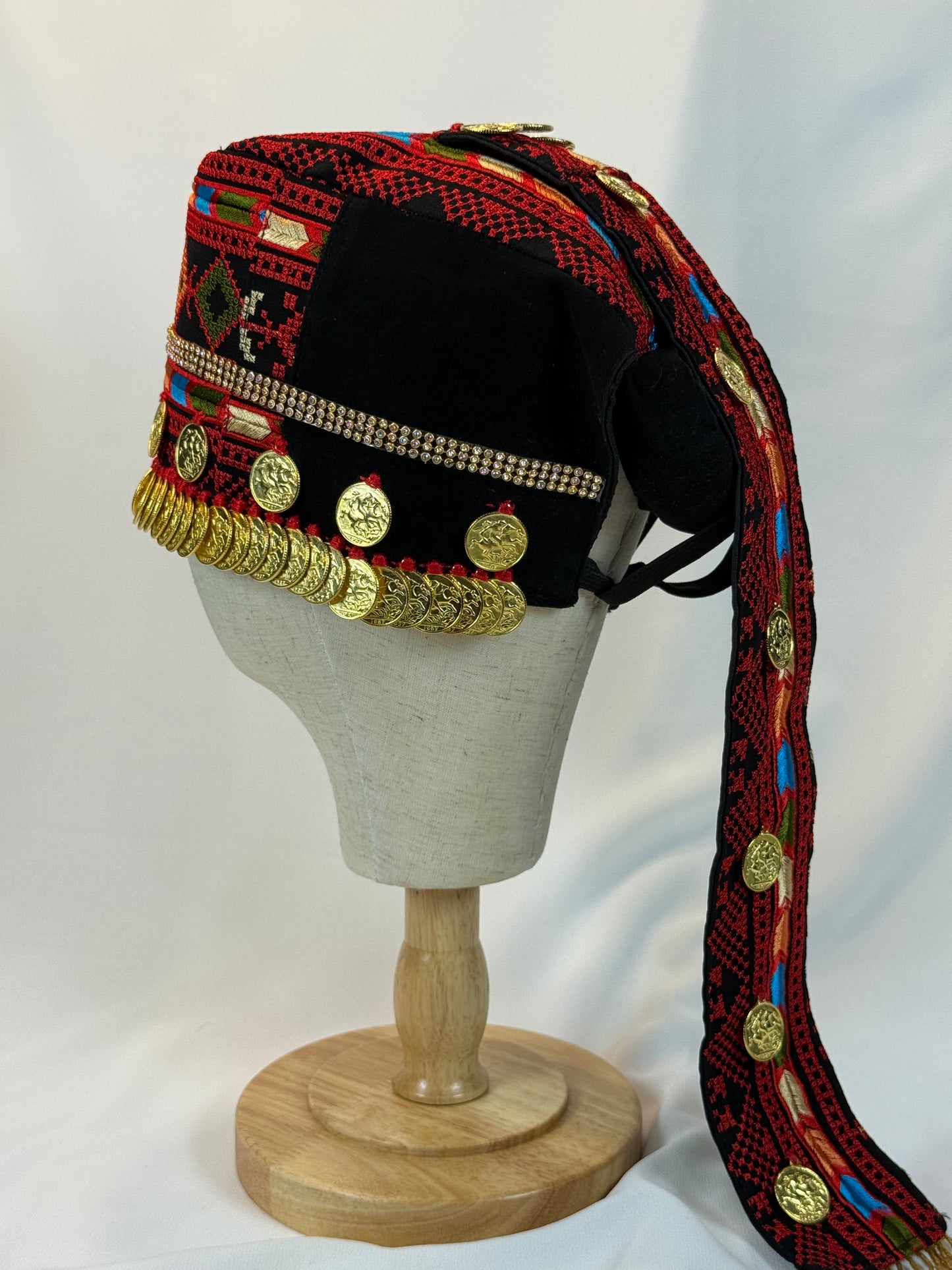 Golden Coin "Lira" hat (Waqah)