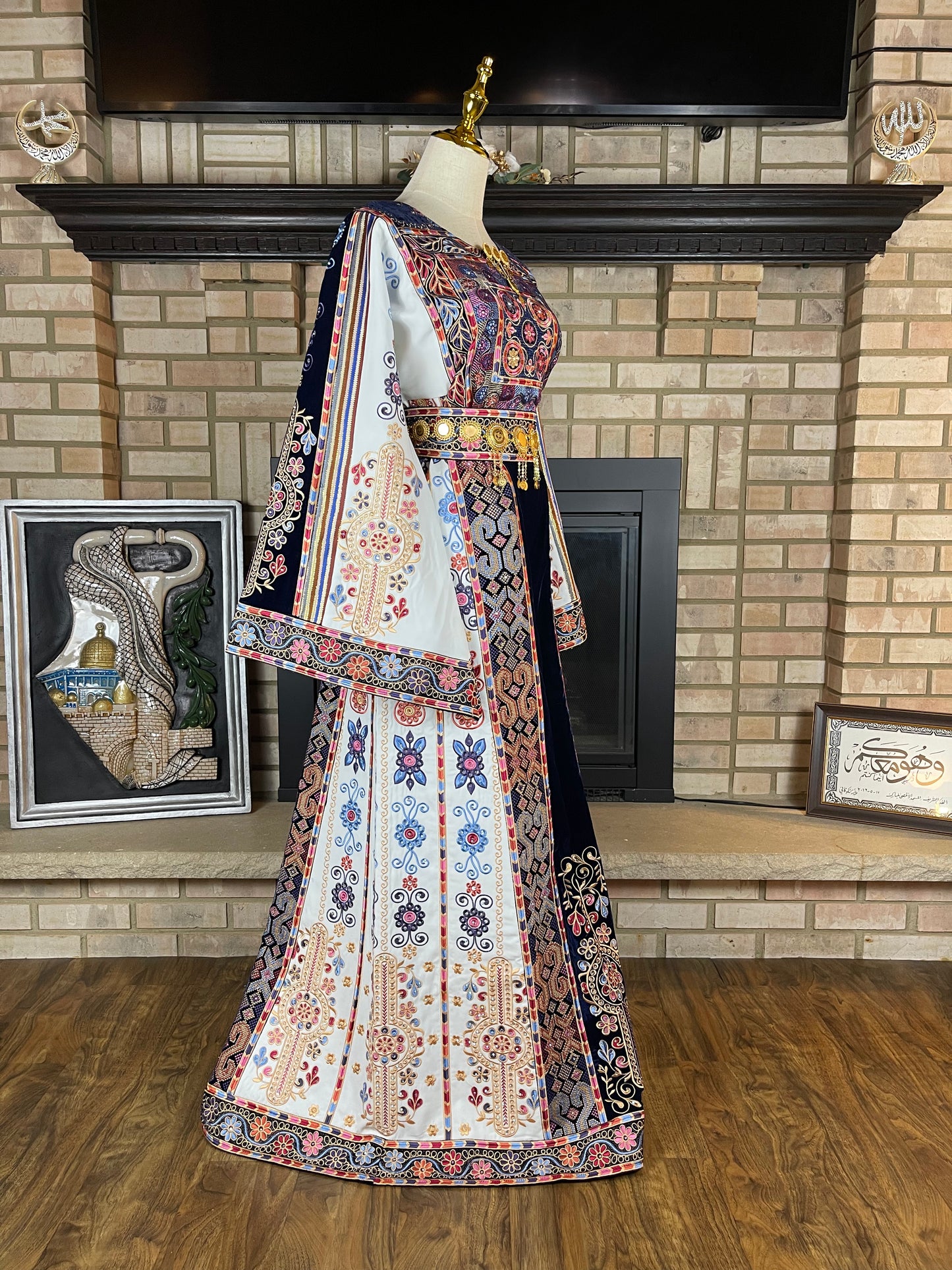 Navy Velvet Malaka Thobe