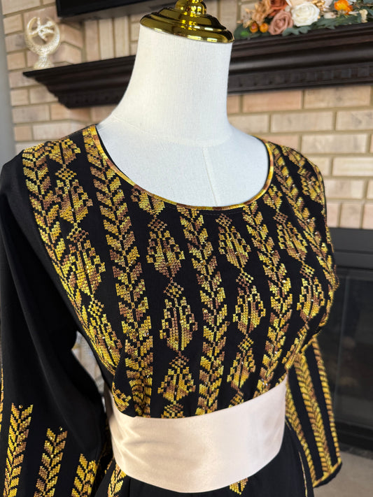 Black/Gold Sanabel Thobe