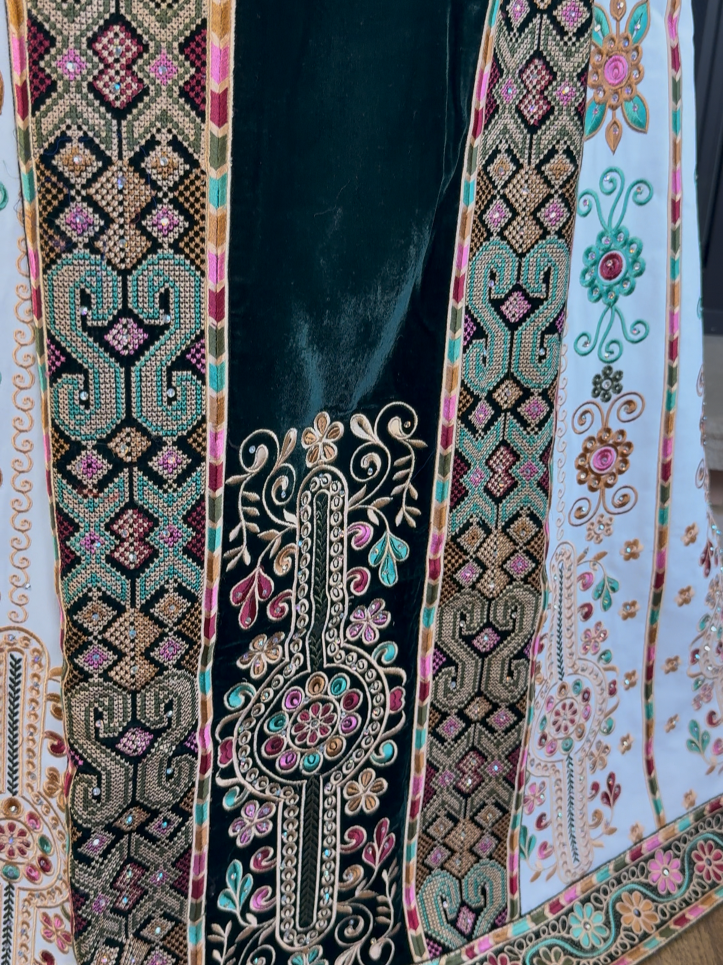 Dark Green Velvet Malaka Thobe